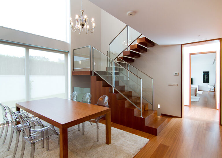 10-Vivienda-en-Salinas-1-768x548-1 Obras de Carpintaria