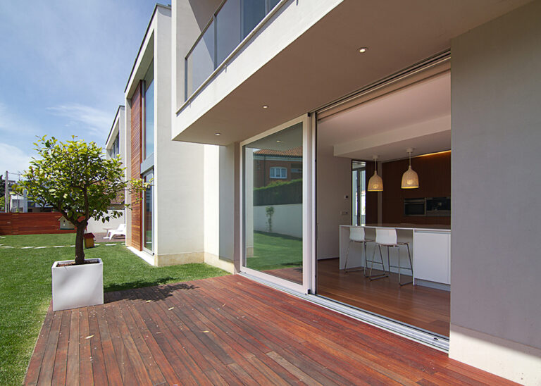 5-Vivienda-en-Salinas-1-768x548-1 Obras de Carpintaria